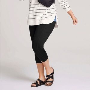 Brand new with tags. Maurice’s Luxe pocket Capri leggings medium only